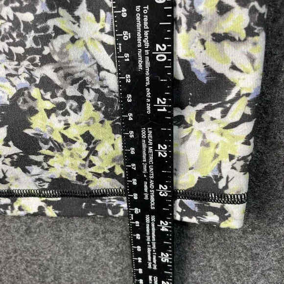 Lululemon Inspiration Tank II Crosscourt Petal Black Clarity Yellow Size 2 EUC - Picture 7 of 7